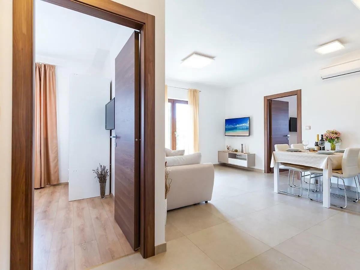 Apartments Gioia Porec