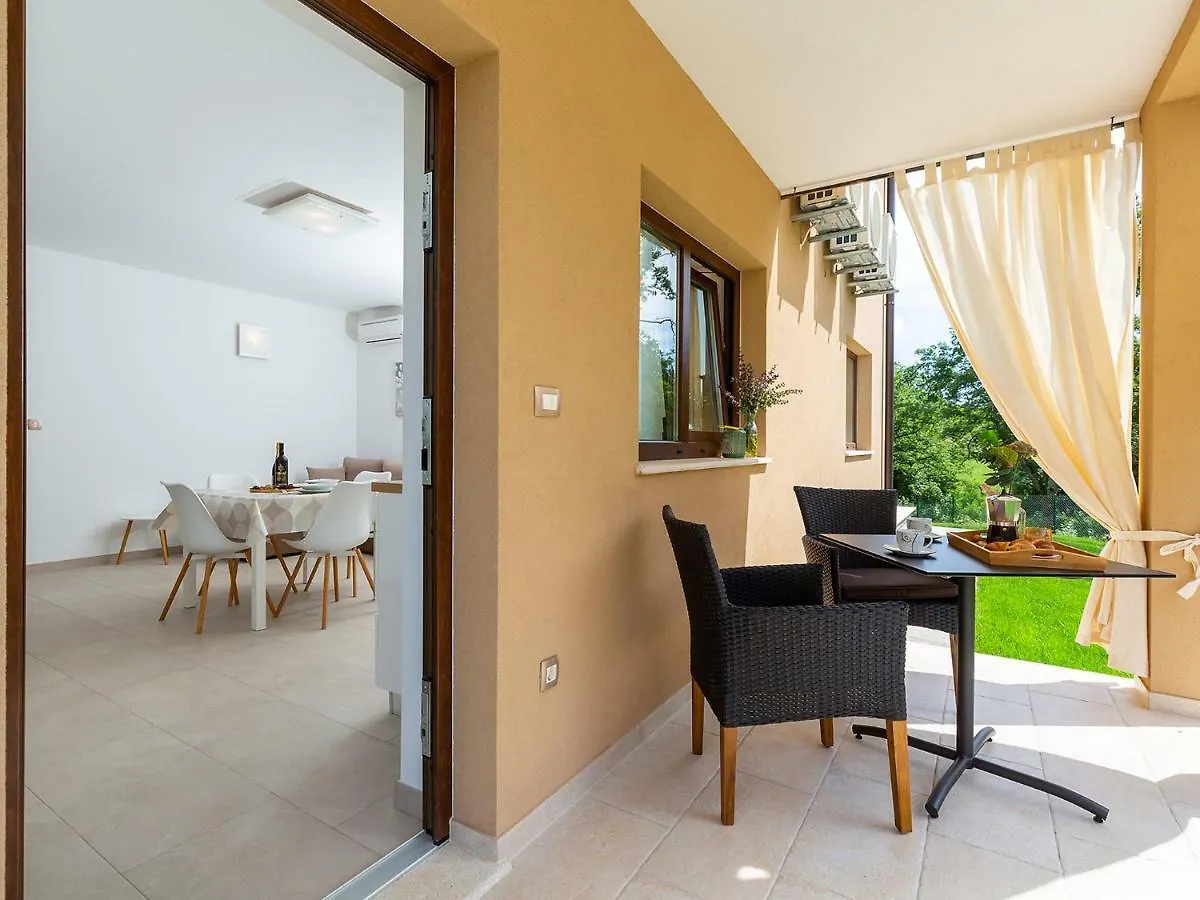 Apartments Gioia Porec 0*,  Croatia